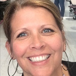 Meet your Posher, Melissa